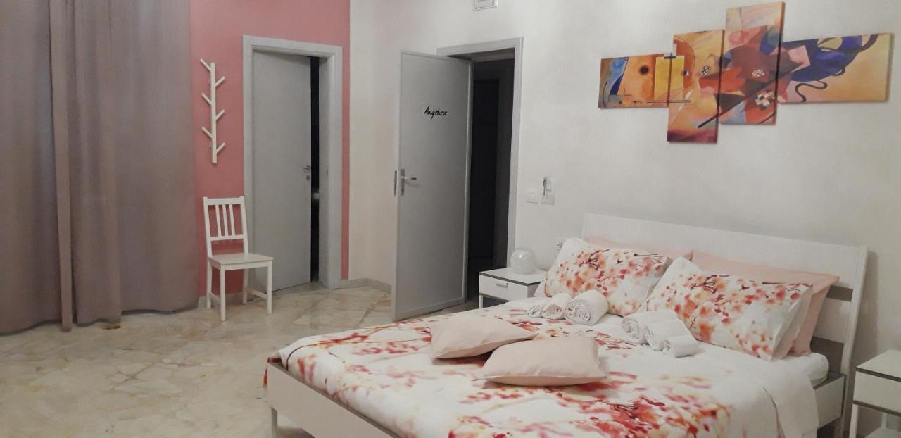אבולה L'Opera Dei Pupi B&B מראה חיצוני תמונה