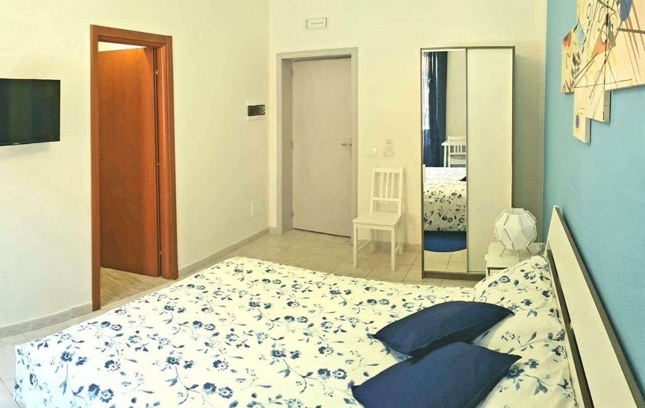 אבולה L'Opera Dei Pupi B&B מראה חיצוני תמונה