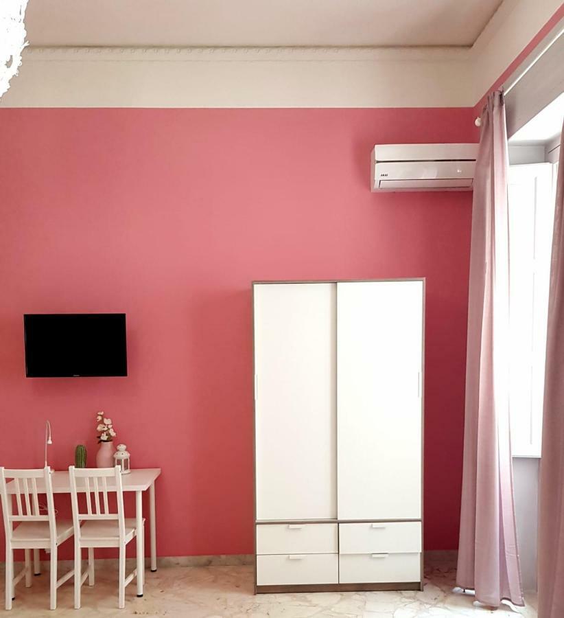 אבולה L'Opera Dei Pupi B&B מראה חיצוני תמונה